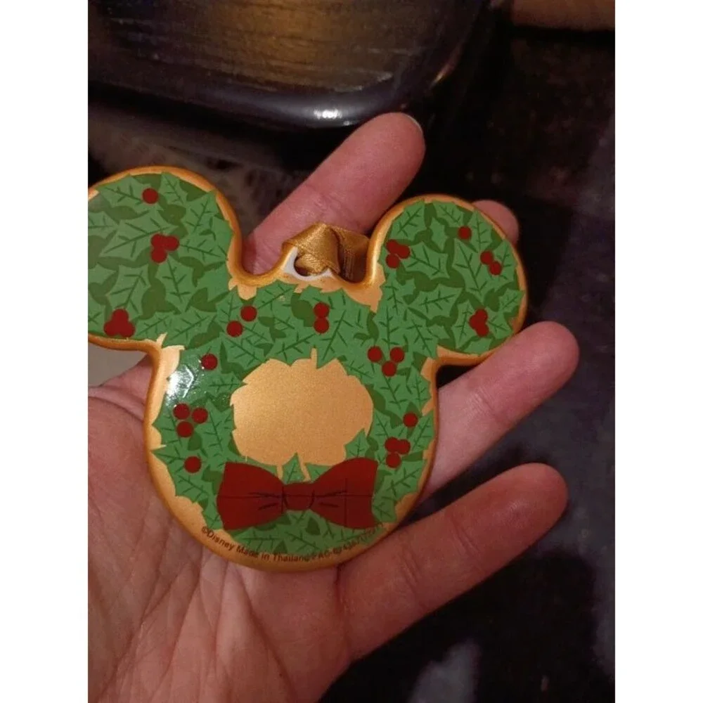 Brand new Disney Christmas ornament-d5